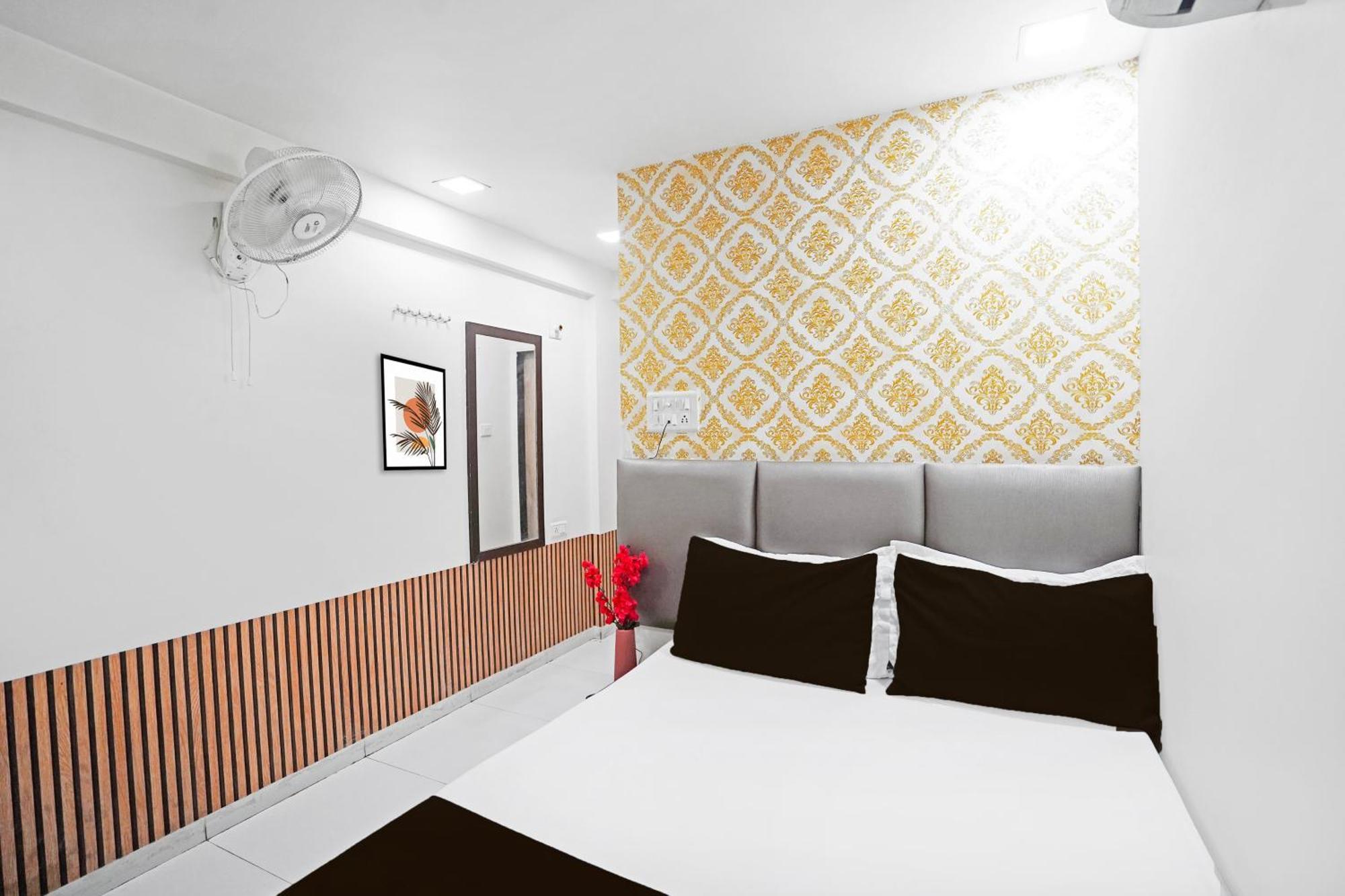 Hotel O S. G. Highway Formerly I Land Park Ahmadabad Zewnętrze zdjęcie